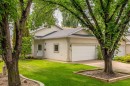 260 Red Crow Boulevard West, Lethbridge, AB 