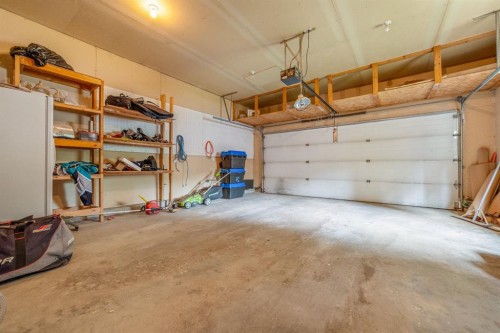 260 Red Crow Boulevard West, Lethbridge, AB 