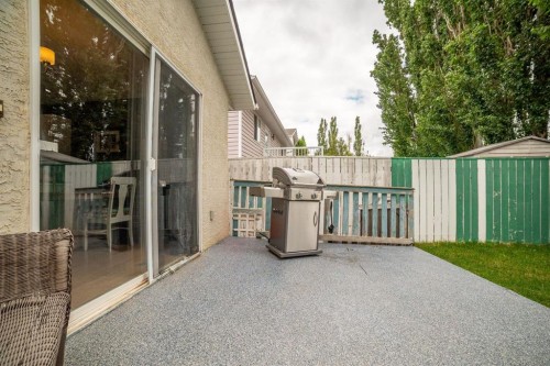 260 Red Crow Boulevard West, Lethbridge, AB 