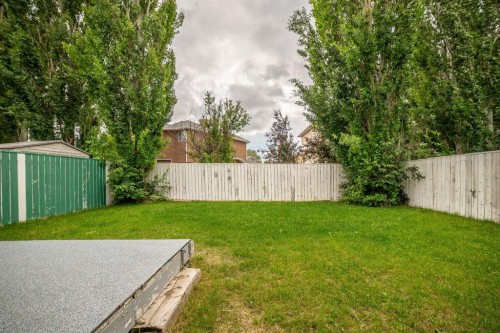 260 Red Crow Boulevard West, Lethbridge, AB 