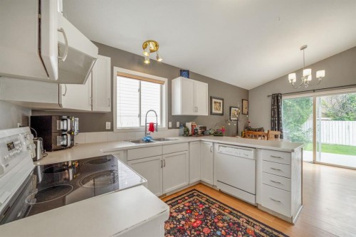 260 Red Crow Boulevard West, Lethbridge, AB 