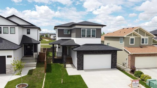 393 Rivergrove Chase West, Lethbridge, AB 