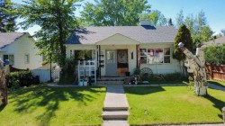 1118 12B Street SOUTHLethbridge, AB T1K 1S2