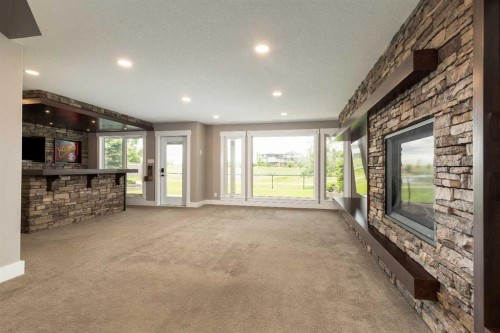 788 Canyonview Close West, Lethbridge, AB 