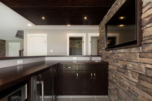788 Canyonview Close West, Lethbridge, AB 