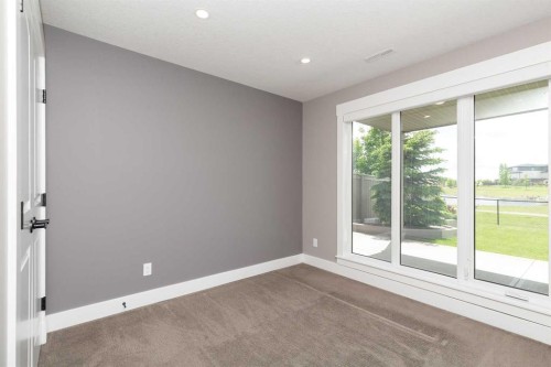 788 Canyonview Close West, Lethbridge, AB 