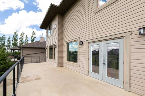 788 Canyonview Close West, Lethbridge, AB 