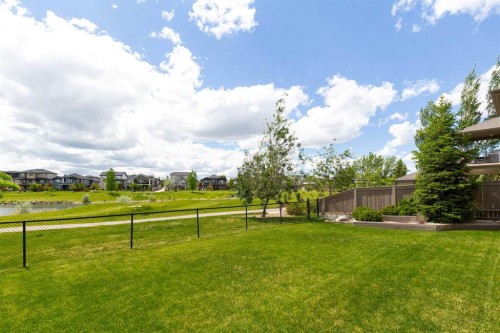 788 Canyonview Close West, Lethbridge, AB 