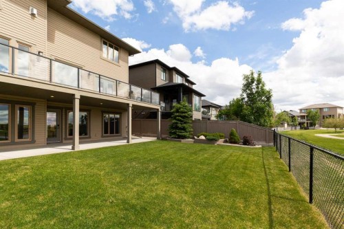 788 Canyonview Close West, Lethbridge, AB 