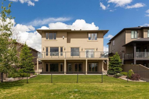 788 Canyonview Close West, Lethbridge, AB 