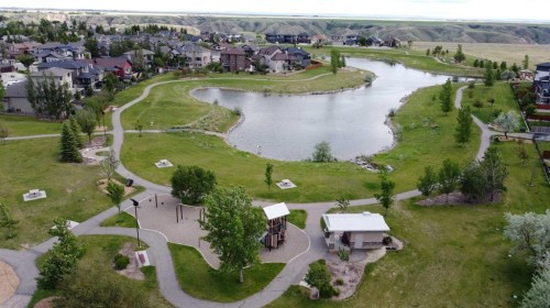 788 Canyonview Close West, Lethbridge, AB 