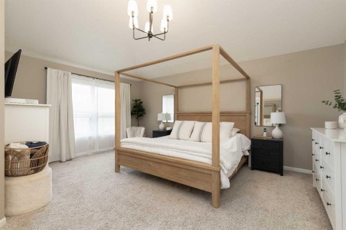 205 Kings Bay South, Lethbridge, AB 
