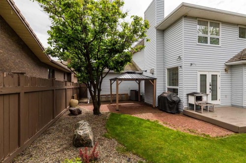 205 Kings Bay South, Lethbridge, AB 