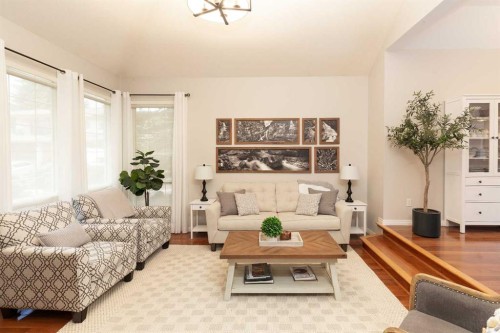 205 Kings Bay South, Lethbridge, AB 