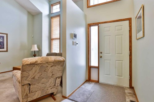 2265 27 Avenue South, Lethbridge, AB - Indoor Photo Showing Other Room
