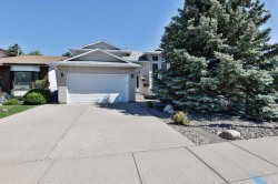 2265 27 Avenue SOUTHLethbridge, AB T1K 6K5