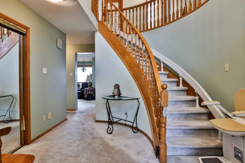 2265 27 Avenue South, Lethbridge, AB - Indoor Photo Showing Other Room