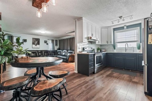 1017 19A Avenue, Coaldale, AB 