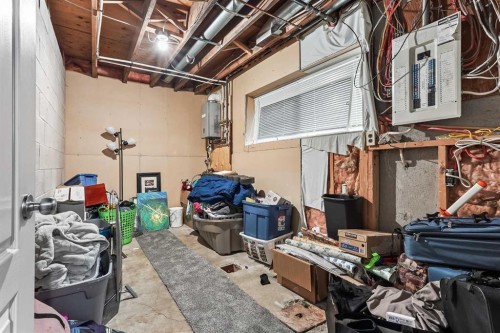 1017 19A Avenue, Coaldale, AB 