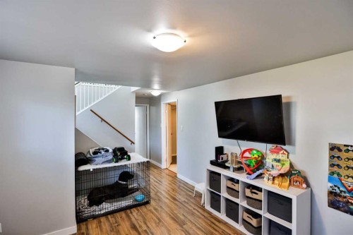 195 Laval Boulevard West, Lethbridge, AB 