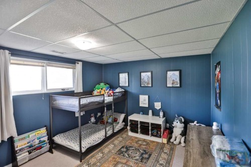 195 Laval Boulevard West, Lethbridge, AB 