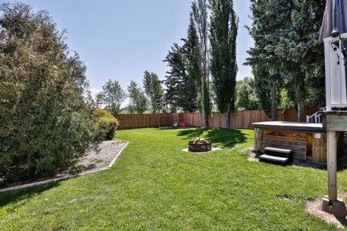 195 Laval Boulevard West, Lethbridge, AB 
