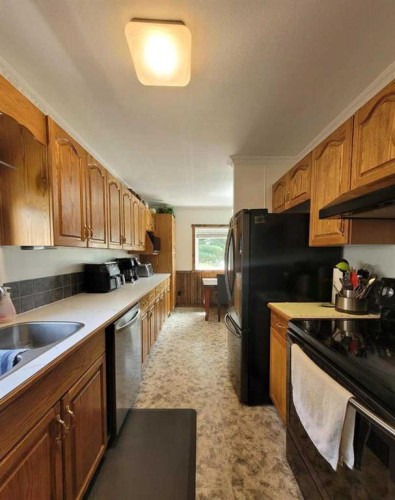 616 3Rd Avenue North, Vauxhall, AB 
