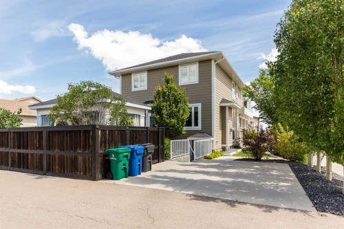 140 Northlander Bend West, Lethbridge, AB 