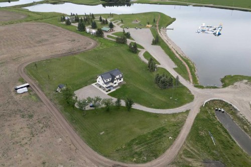 12 Aspen Arbor, Raymond, AB 