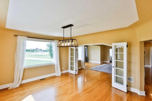 12 Aspen Arbor, Raymond, AB 