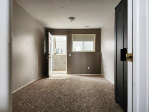 67 Blackfoot Boulevard West, Lethbridge, AB 