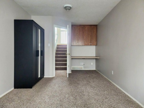 67 Blackfoot Boulevard West, Lethbridge, AB 