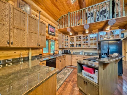 21407 29 Avenue, Bellevue, AB 