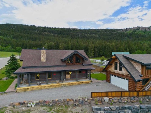 21407 29 Avenue, Bellevue, AB 