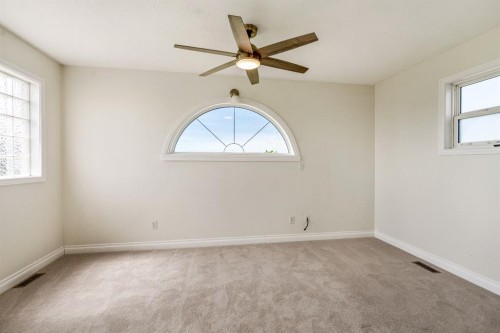 265036 Twp Rd 30, Cardston, AB 