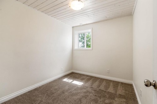 265036 Twp Rd 30, Cardston, AB 