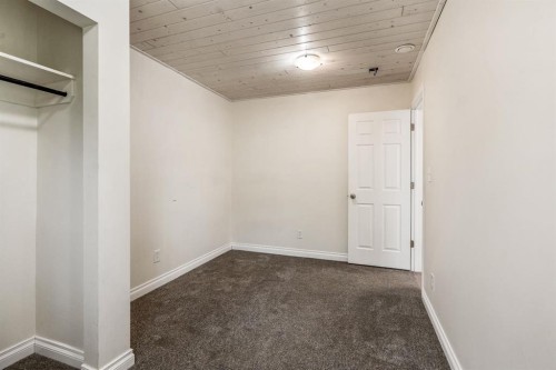 265036 Twp Rd 30, Cardston, AB 