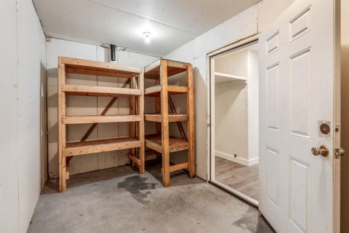 265036 Twp Rd 30, Cardston, AB 