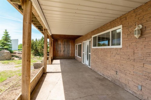 265036 Twp Rd 30, Cardston, AB 