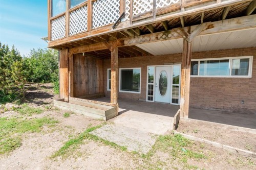 265036 Twp Rd 30, Cardston, AB 