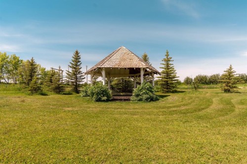 265036 Twp Rd 30, Cardston, AB 