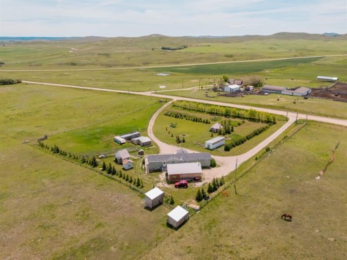 265036 Twp Rd 30, Cardston, AB 