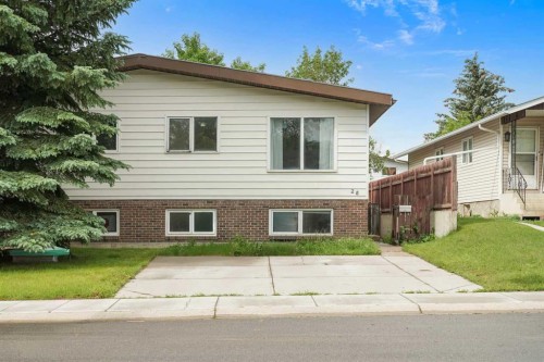 28 Cayuga Crescent WEST Lethbridge, AB T1K 5H5