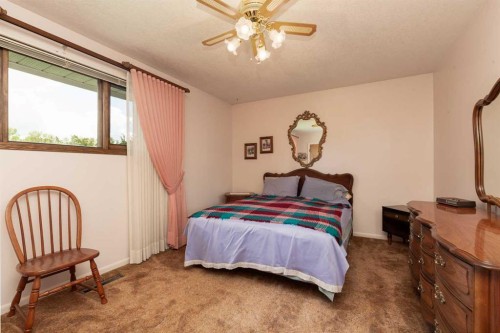 2209 8A Avenue South, Lethbridge, AB 