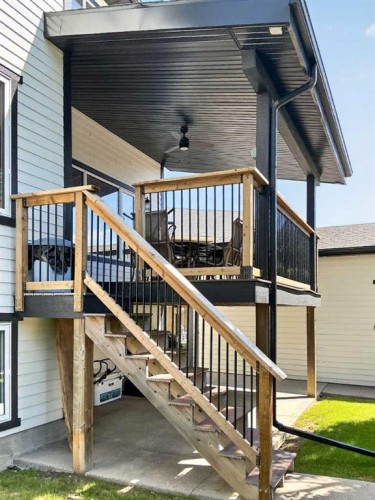 556 Sixmile Crescent South, Lethbridge, AB 
