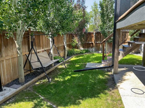 556 Sixmile Crescent South, Lethbridge, AB 