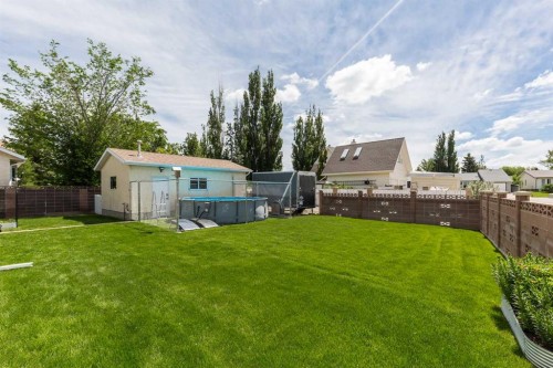 2123 16 Avenue, Coaldale, AB 