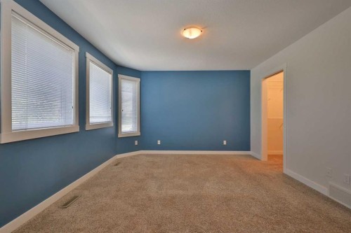86 Riverstone Boulevard West, Lethbridge, AB 