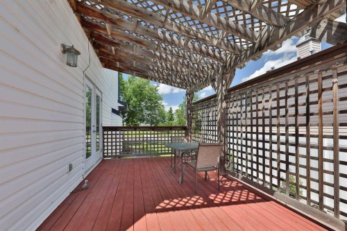86 Riverstone Boulevard West, Lethbridge, AB 
