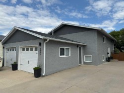130 Chippewa Crescent WESTLethbridge, AB T1K 5B5